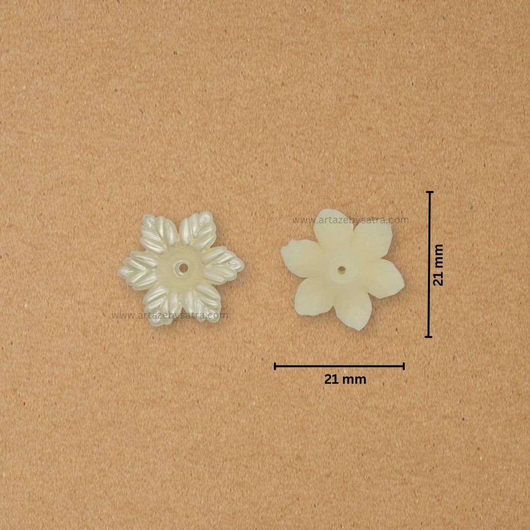 Cream Plastic Pearl Flower | Size : 19mm | 1 Hole | PC08