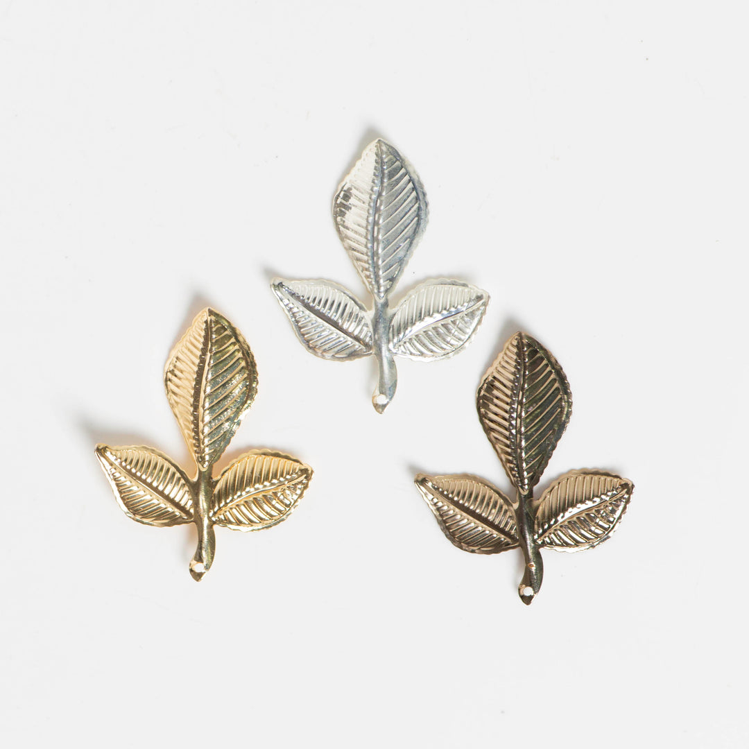 Metal art leaf | Size : H-42mm W-35mm | 20 Pcs | F-1-33