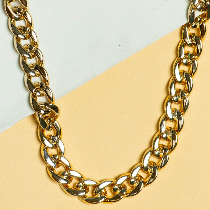 Metallic Mask Acrylic Chain Curb Link | 1mtr | AC06