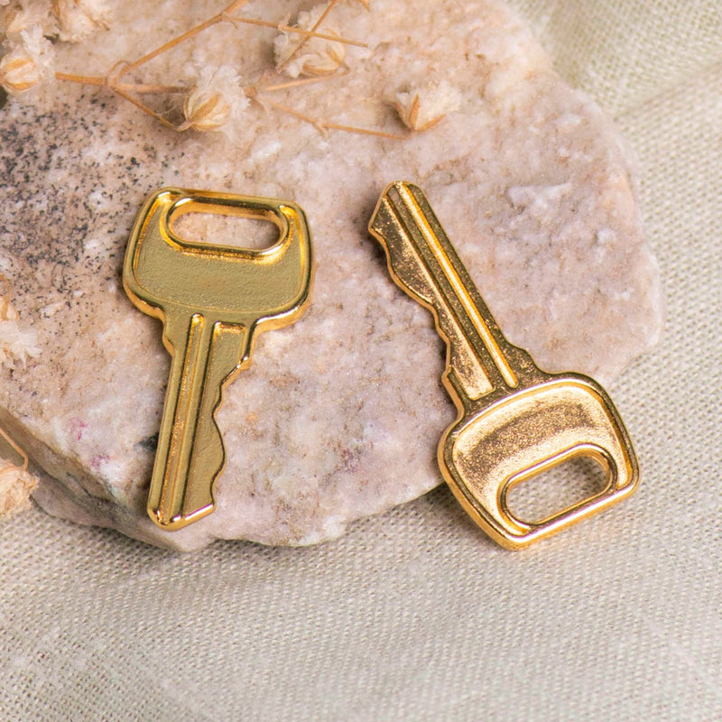 Key  Charms  | Size : H-20mm W-8mm | 10 Pcs