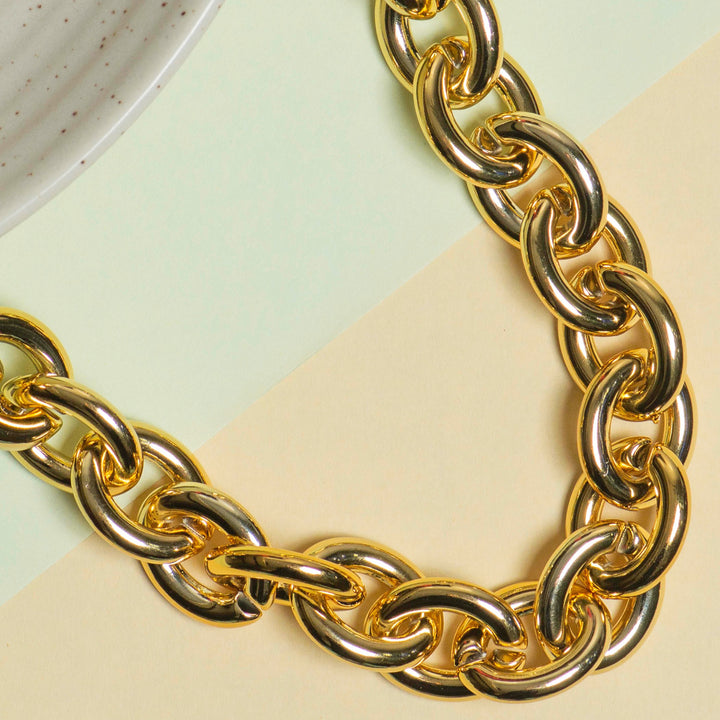 Metallic Mask Acrylic Chain Oval | Size : H-26mm W-22mm | 1mtr | AC20